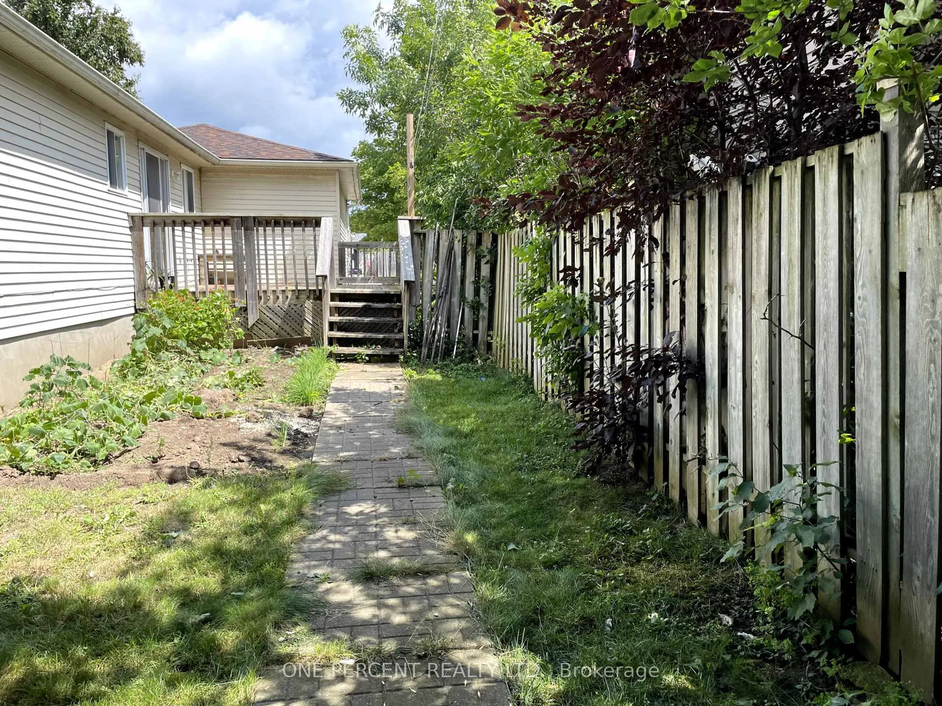 Photo 27 of 18 Craig Crescent N, Barrie, Sunnidale — HOMEH