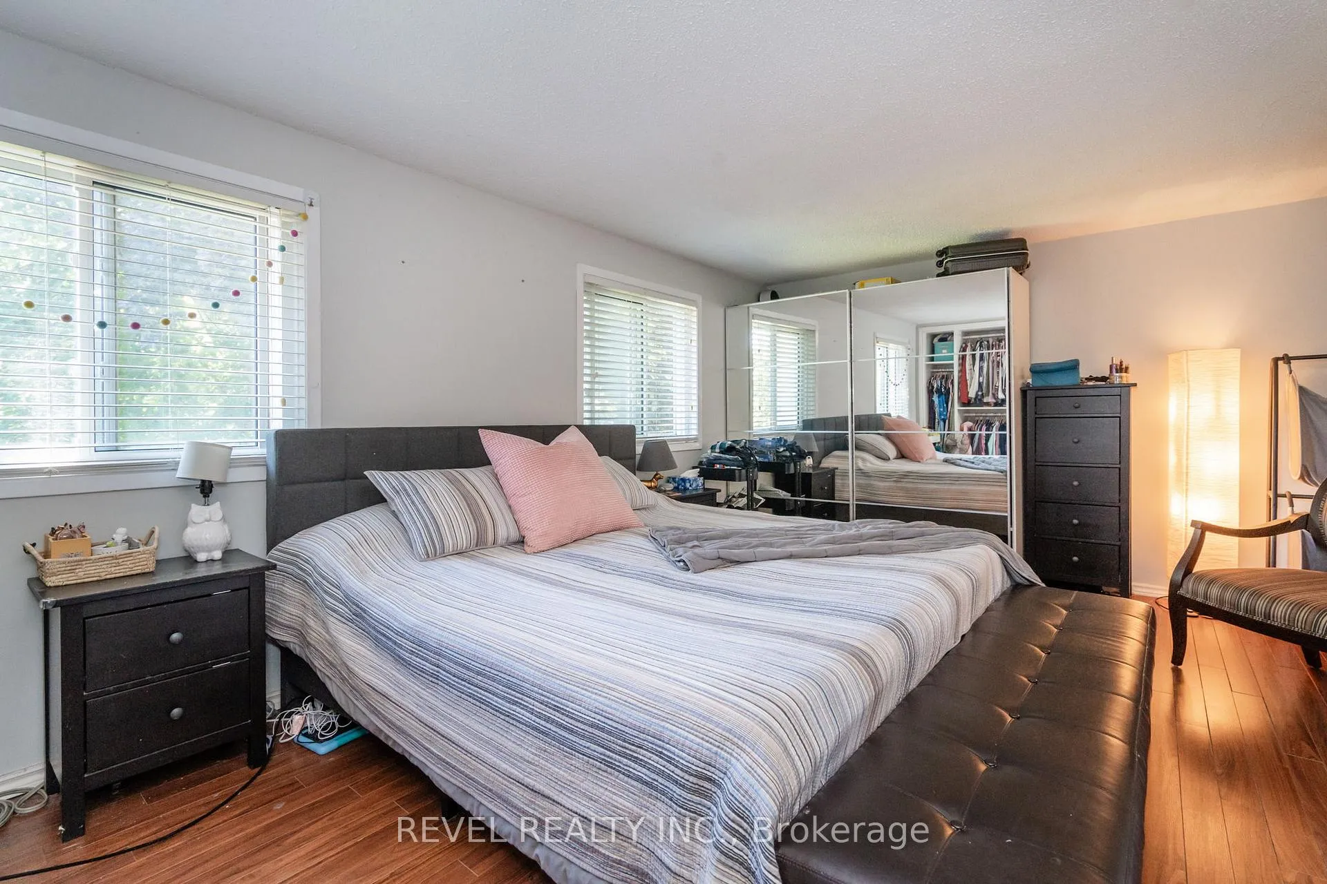 Photo 19 of 6 Huron Street, Barrie, North Shore — HOMEH