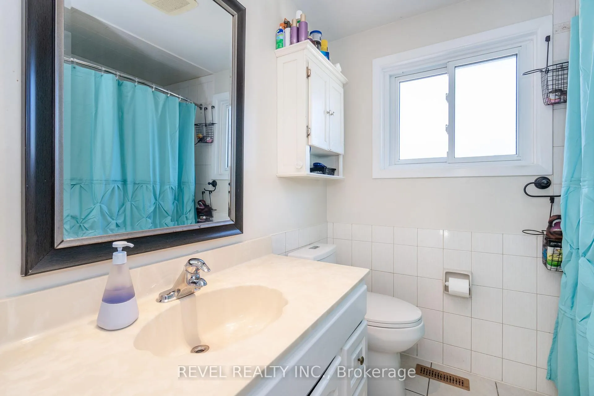 Photo 24 of 6 Huron Street, Barrie, North Shore — HOMEH