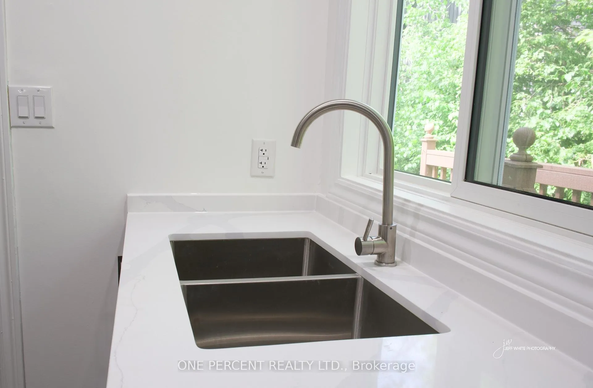 Photo 27 of 39 Broadview Street, Collingwood — HOMEH