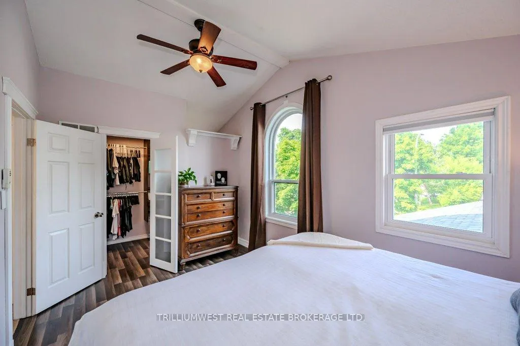 Photo 34 of 26 Oprington Drive, Kitchener — HOMEH
