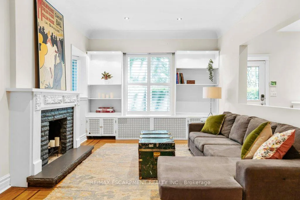 Photo 3 of 15 Freeman Place, Hamilton, Durand — HOMEH