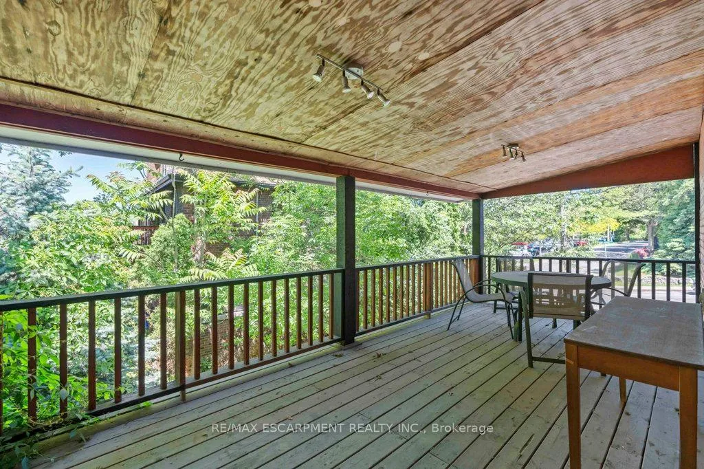 Photo 13 of 15 Freeman Place, Hamilton, Durand — HOMEH