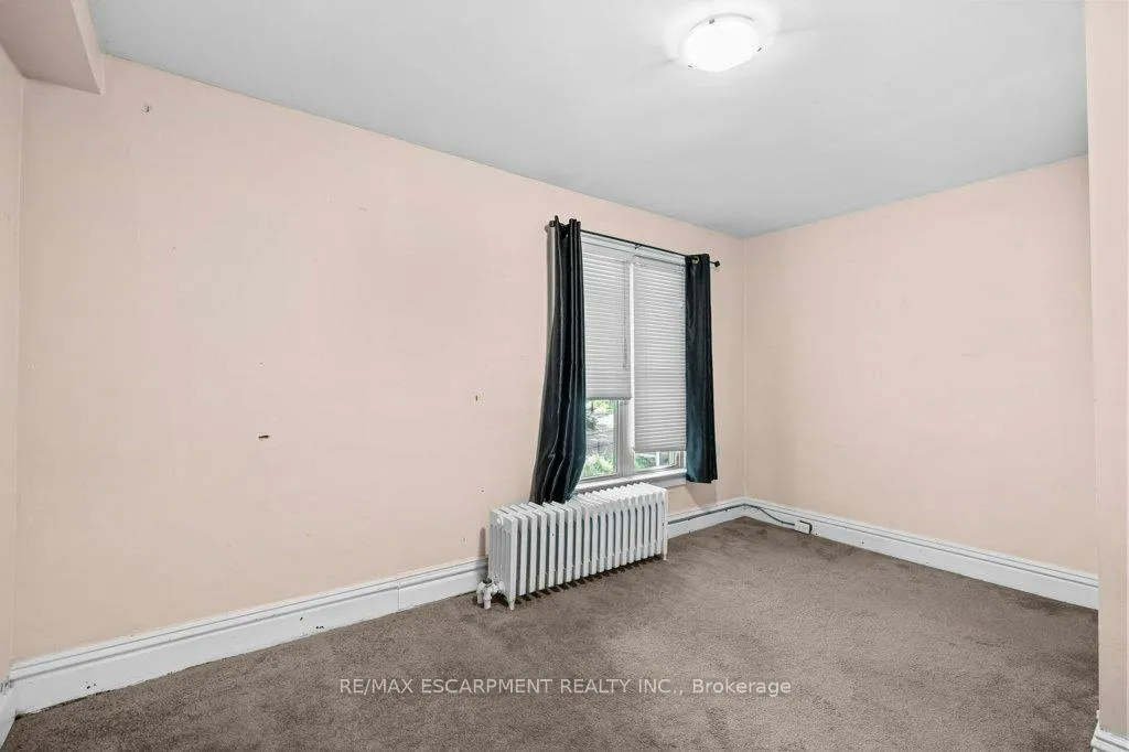 Photo 22 of 15 Freeman Place, Hamilton, Durand — HOMEH