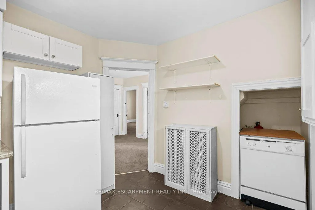 Photo 27 of 15 Freeman Place, Hamilton, Durand — HOMEH