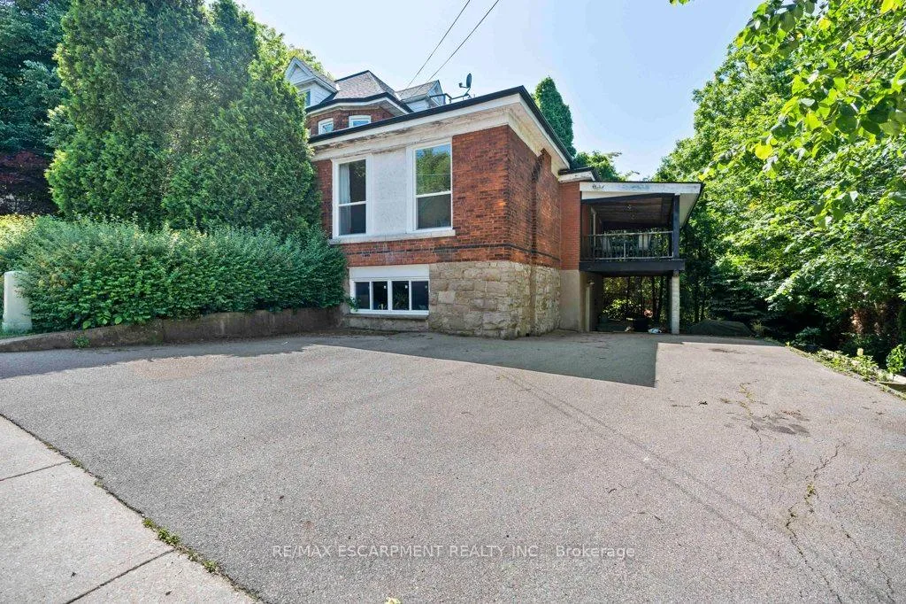 Photo 35 of 15 Freeman Place, Hamilton, Durand — HOMEH