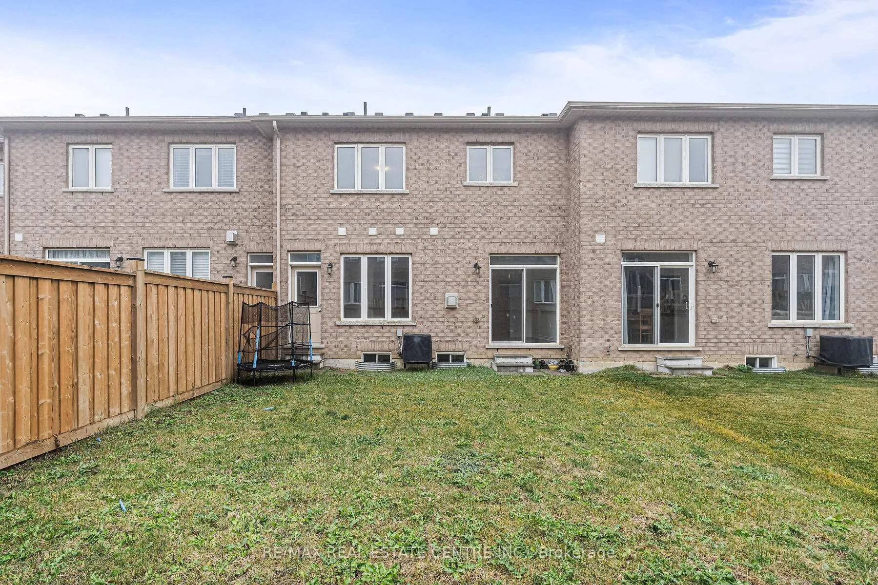 Photo 30 of 12 Heming Trail, Hamilton, Ancaster — HOMEH
