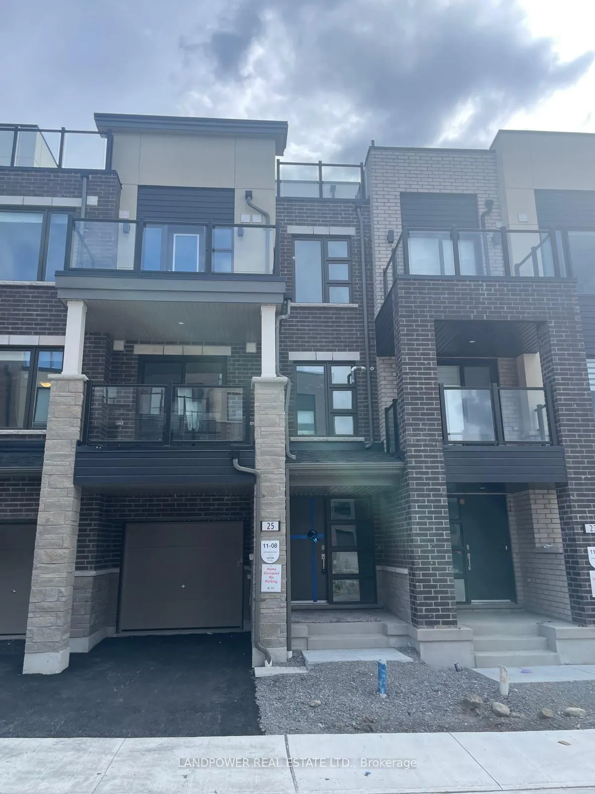 Photo 1 of 25 Schmidt Lane, Markham, Angus Glen — HOMEH