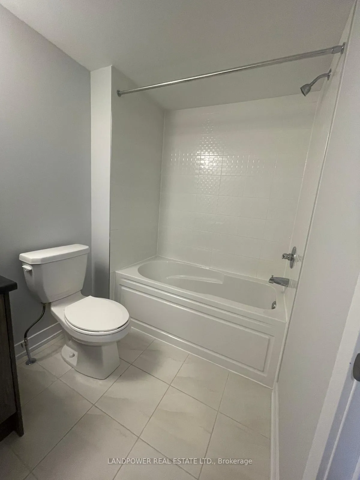 Photo 13 of 25 Schmidt Lane, Markham, Angus Glen — HOMEH