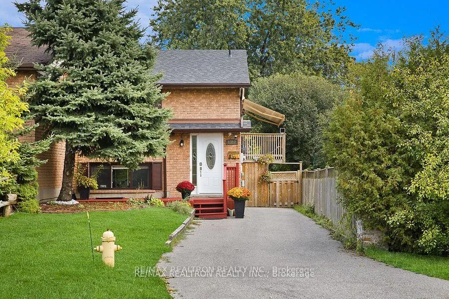 Photo 1 of 1317 Fundy Court, Oshawa, Lakeview — HOMEH