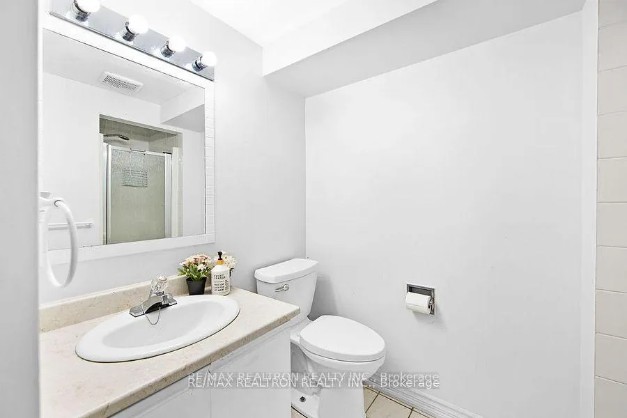 Photo 19 of 1317 Fundy Court, Oshawa, Lakeview — HOMEH