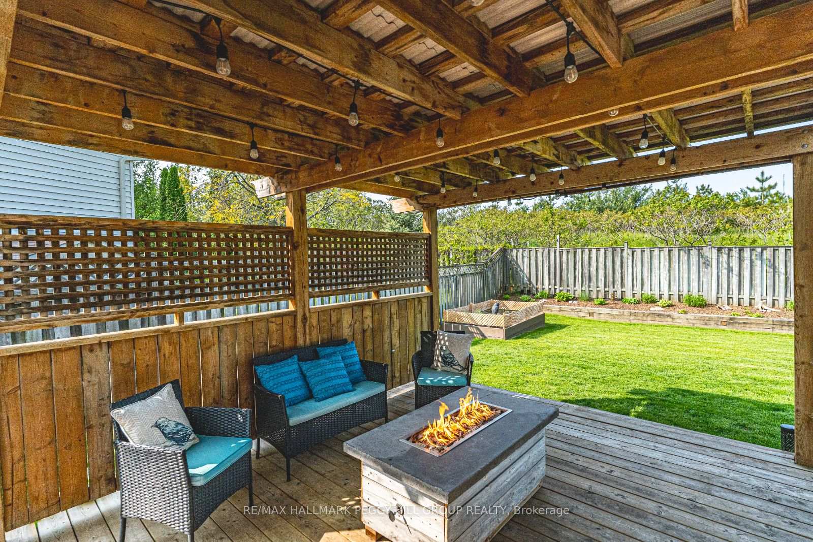 Photo 17 of 40 McConkey Place, Barrie, Allandale Heights — HOMEH