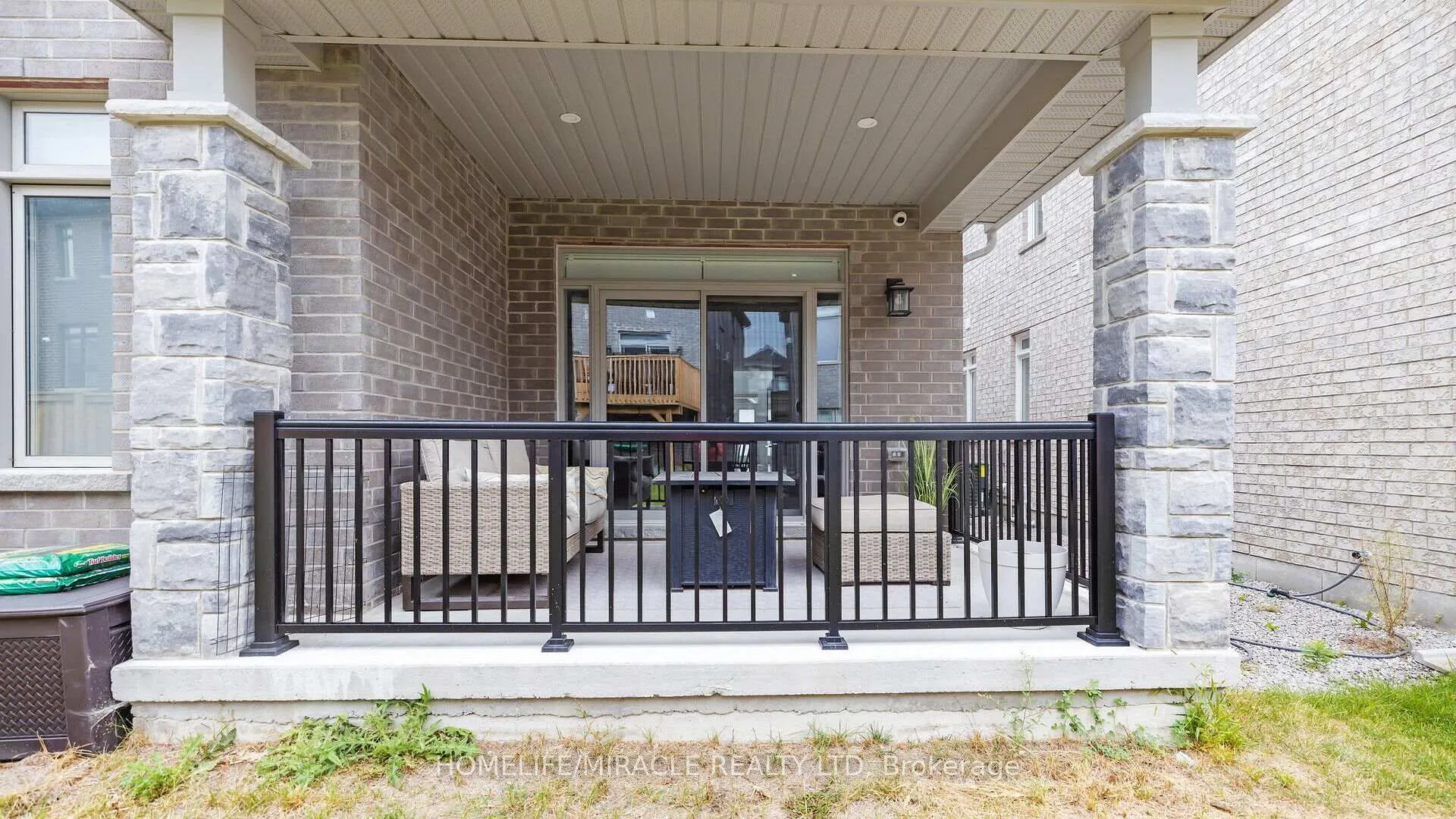 Photo 30 of 98 Franklin Trail, Barrie, Rural Barrie Southwest — HOMEH