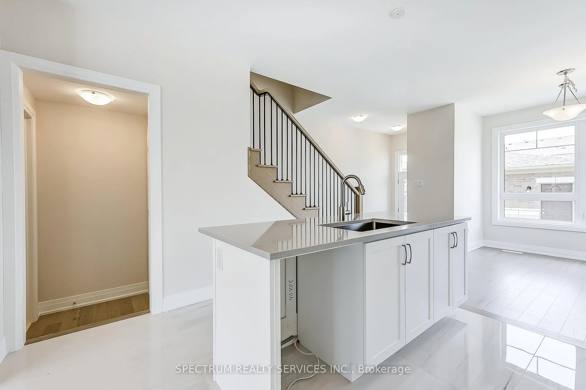 Photo 11 of 40 Lindcrest Manor, Markham, Cornell — HOMEH