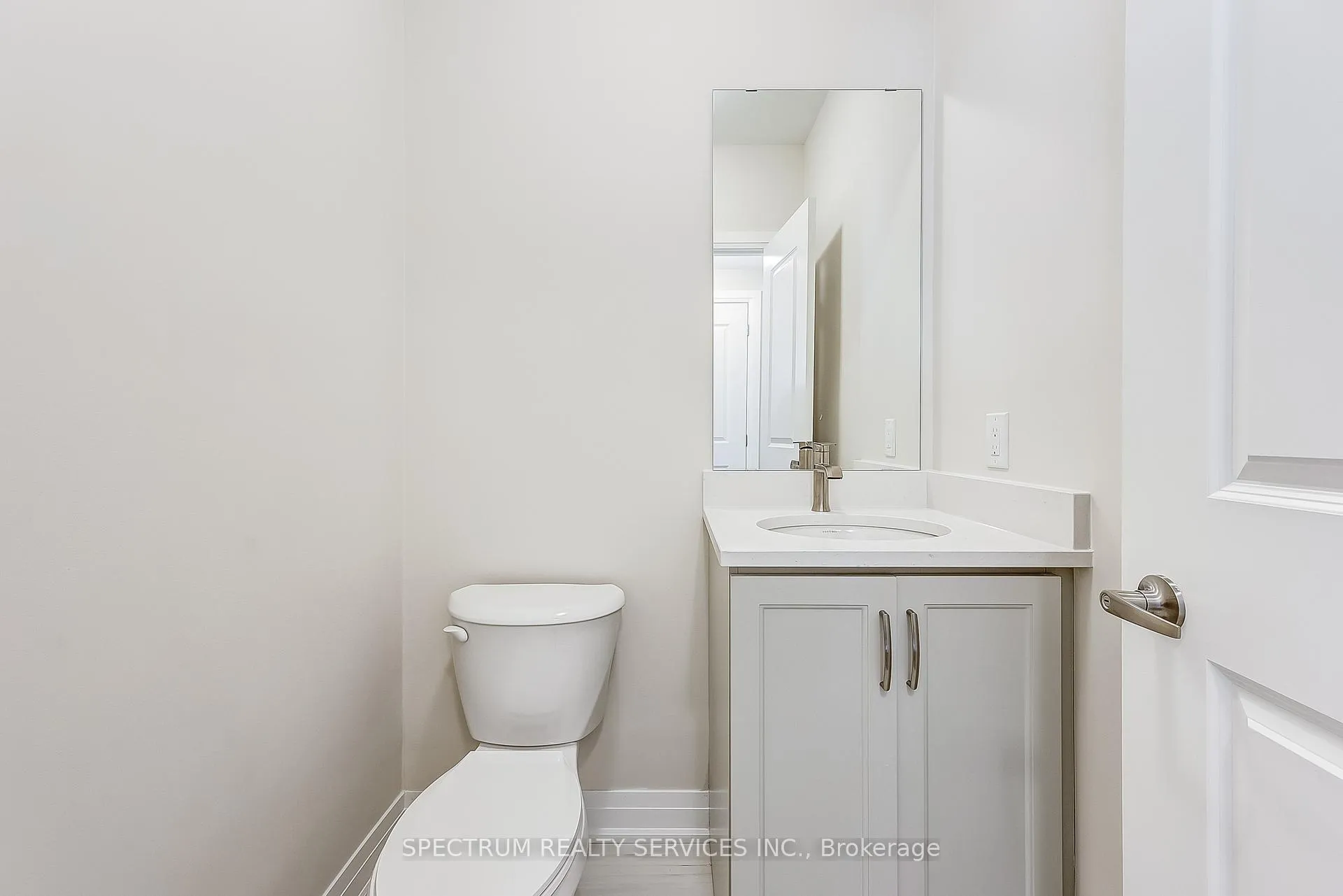 Photo 13 of 40 Lindcrest Manor, Markham, Cornell — HOMEH
