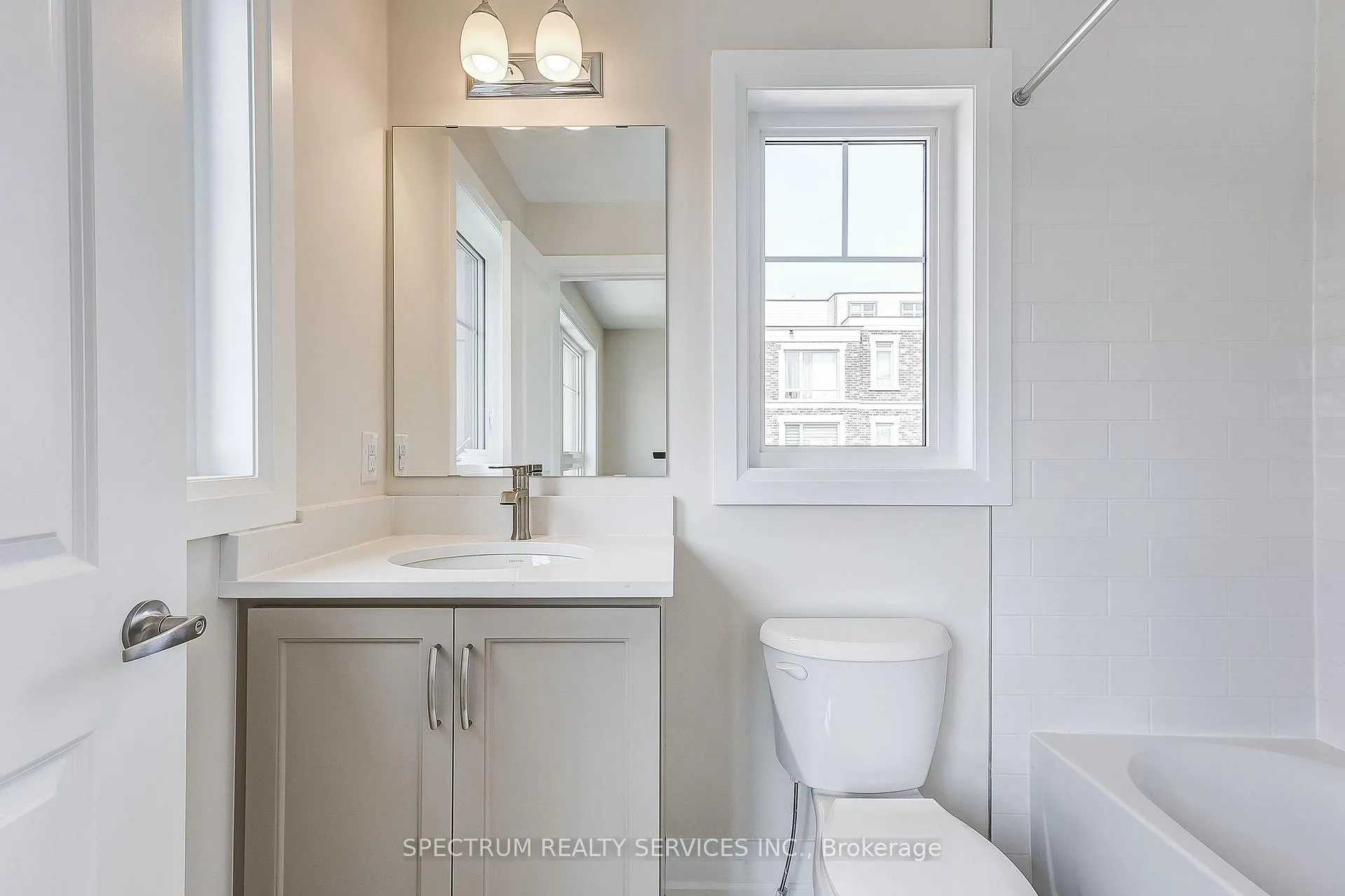 Photo 21 of 40 Lindcrest Manor, Markham, Cornell — HOMEH