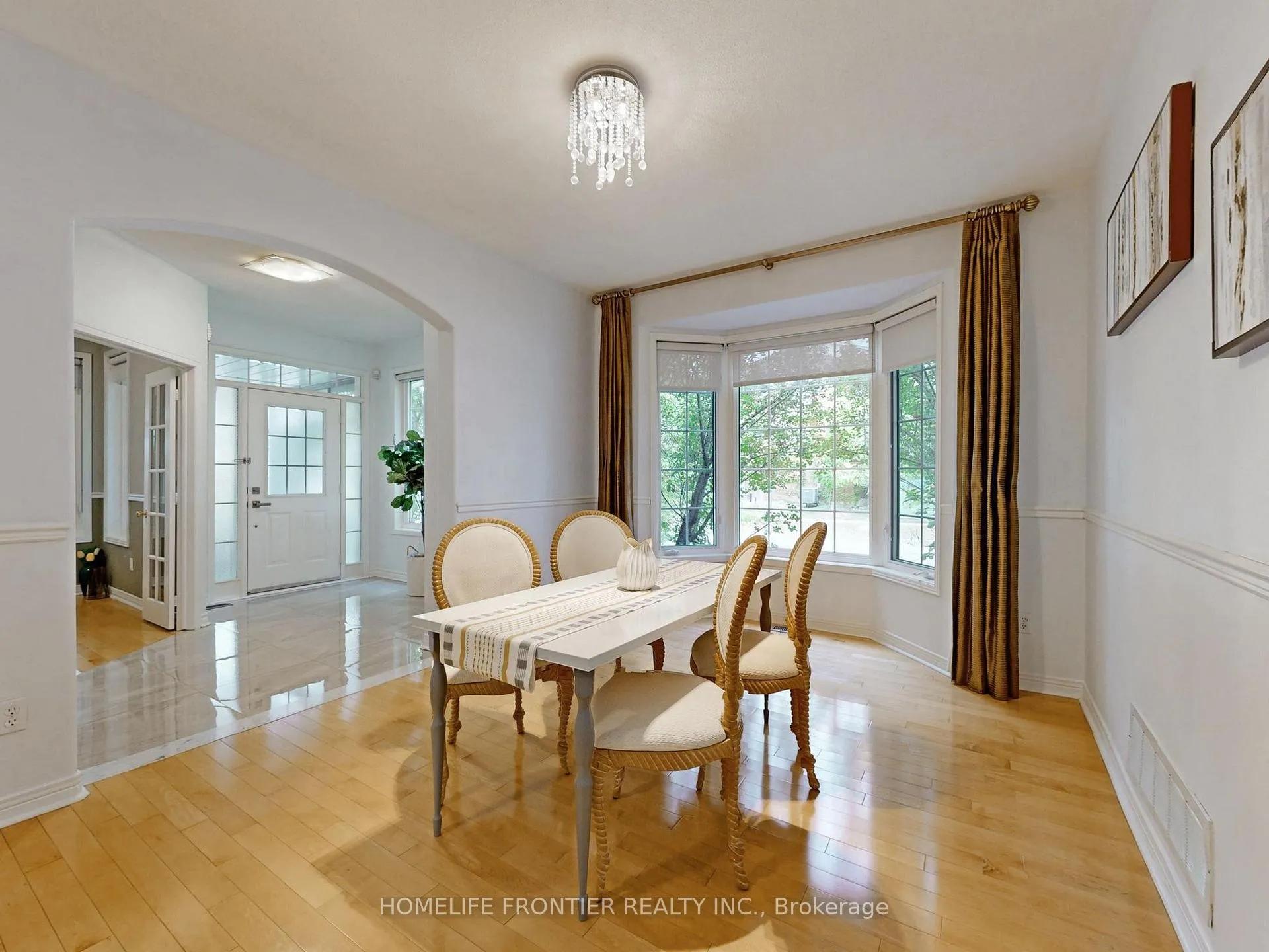 Photo 6 of 33 Irish Rose Drive, Markham, Berczy — HOMEH