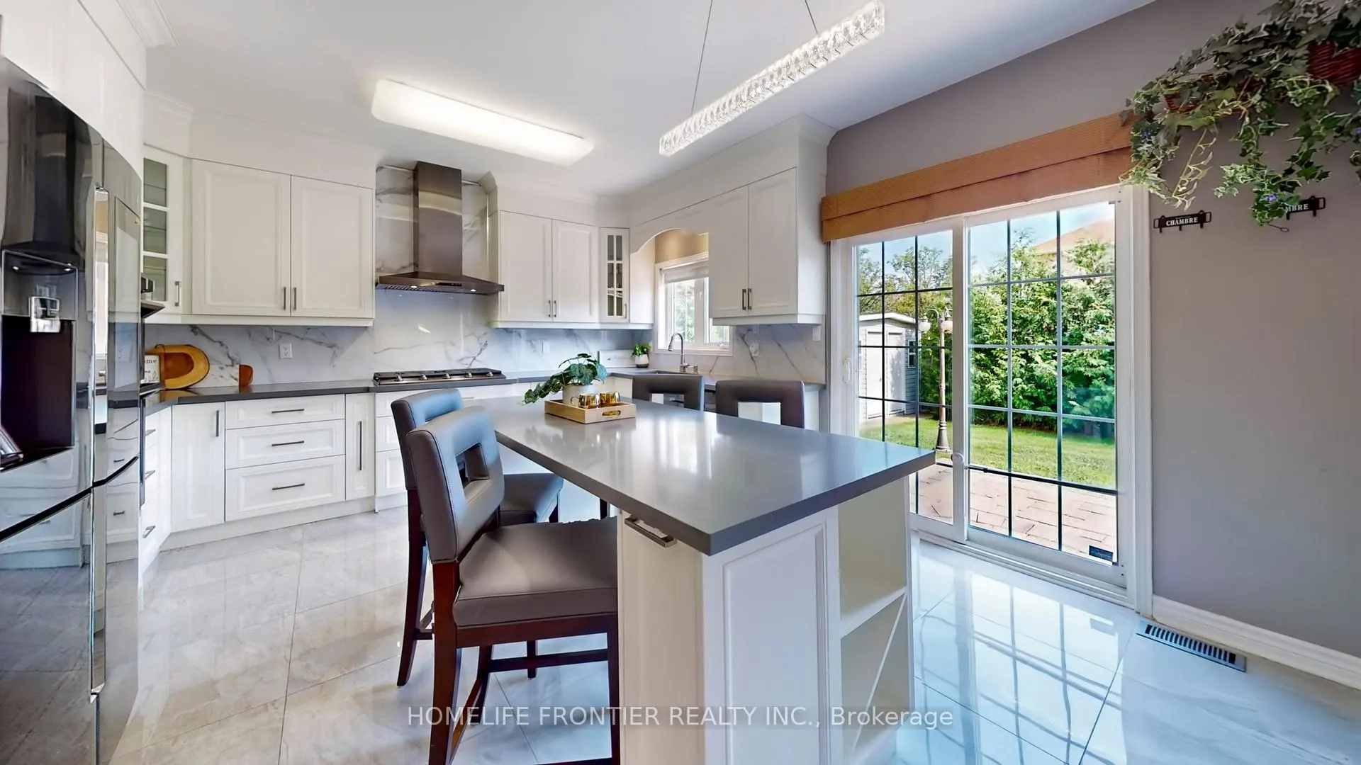 Photo 9 of 33 Irish Rose Drive, Markham, Berczy — HOMEH
