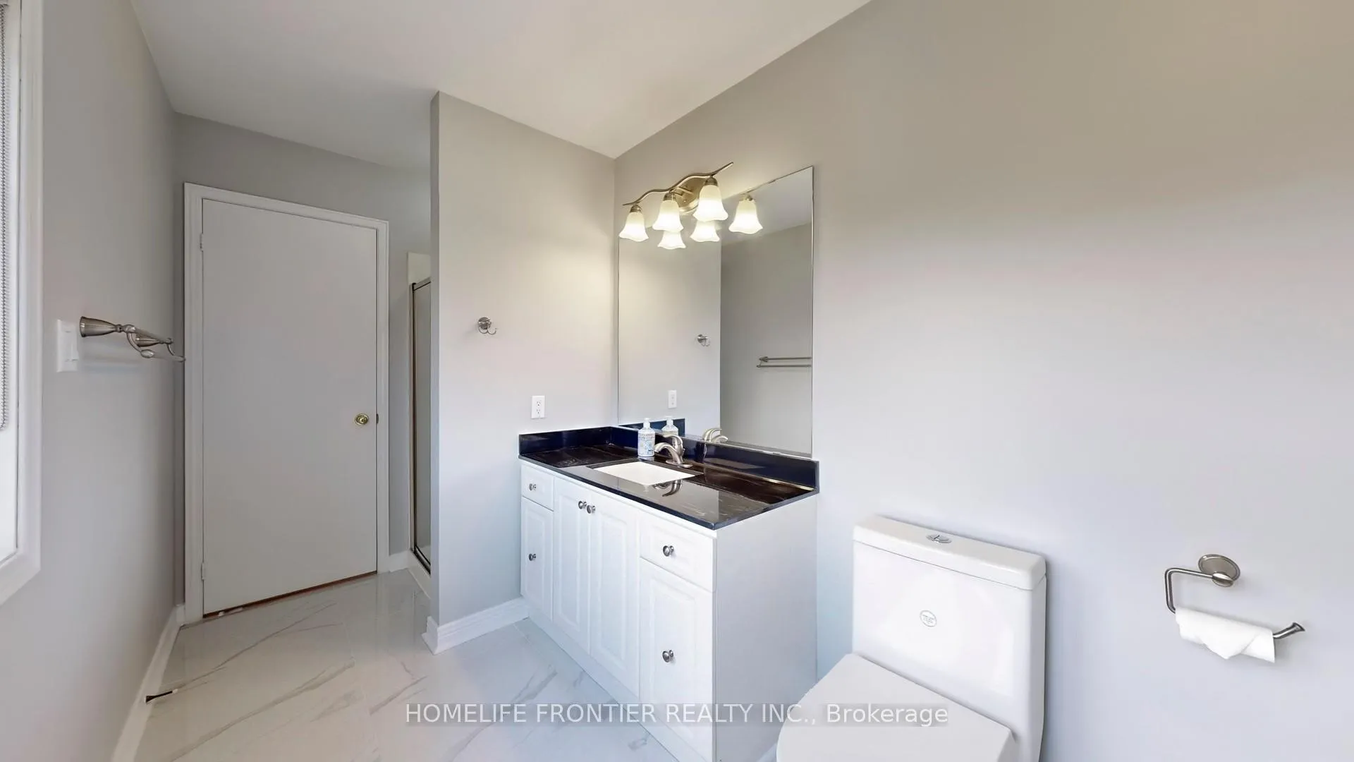 Photo 23 of 33 Irish Rose Drive, Markham, Berczy — HOMEH