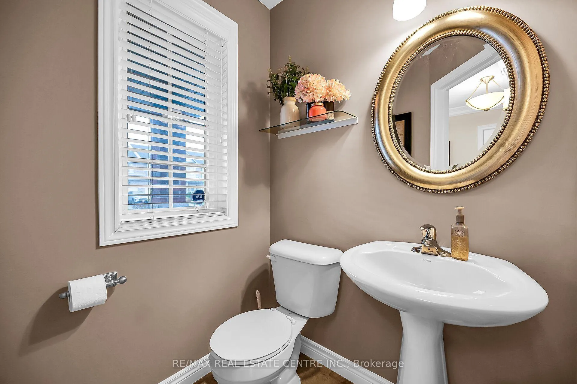 Photo 17 of 226 Tanglewood Drive, Hamilton, Binbrook — HOMEH