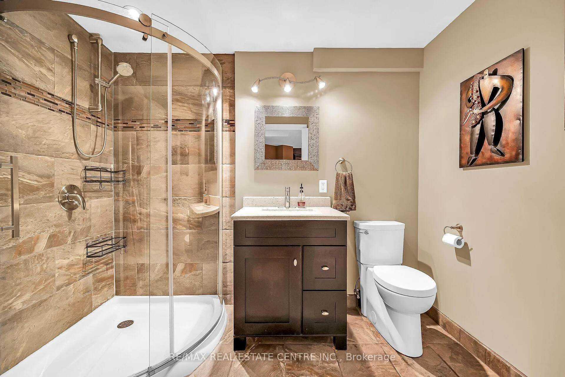 Photo 34 of 226 Tanglewood Drive, Hamilton, Binbrook — HOMEH