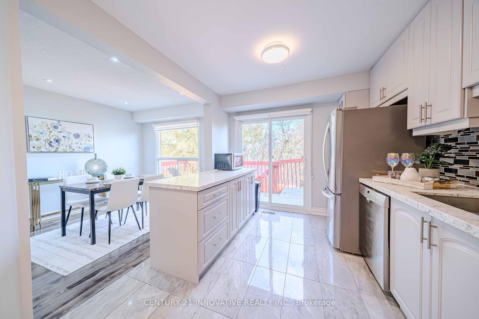 Photo 11 of 122 Cutters Crescent, Brampton, Fletcher's West — HOMEH