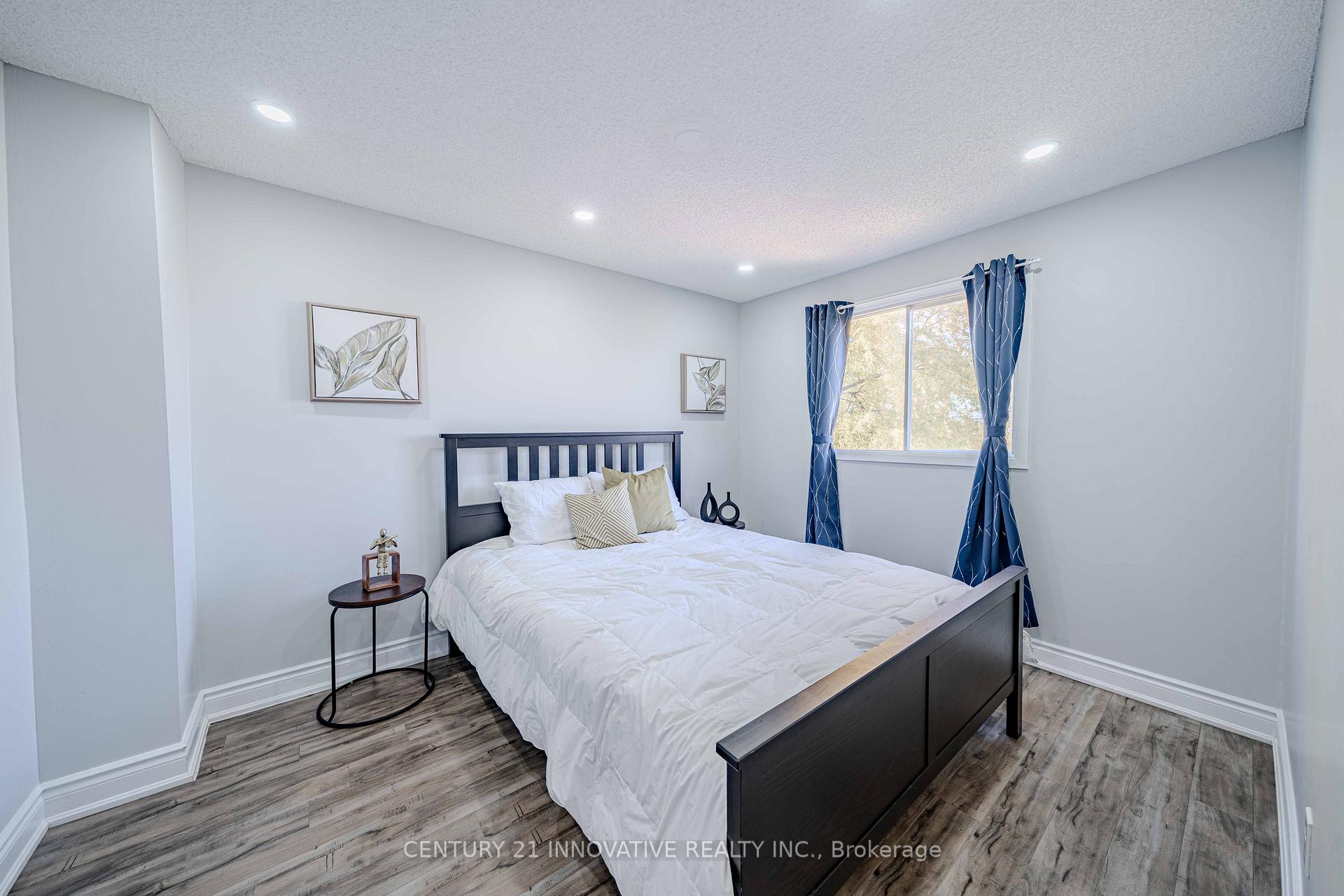 Photo 23 of 122 Cutters Crescent, Brampton, Fletcher's West — HOMEH