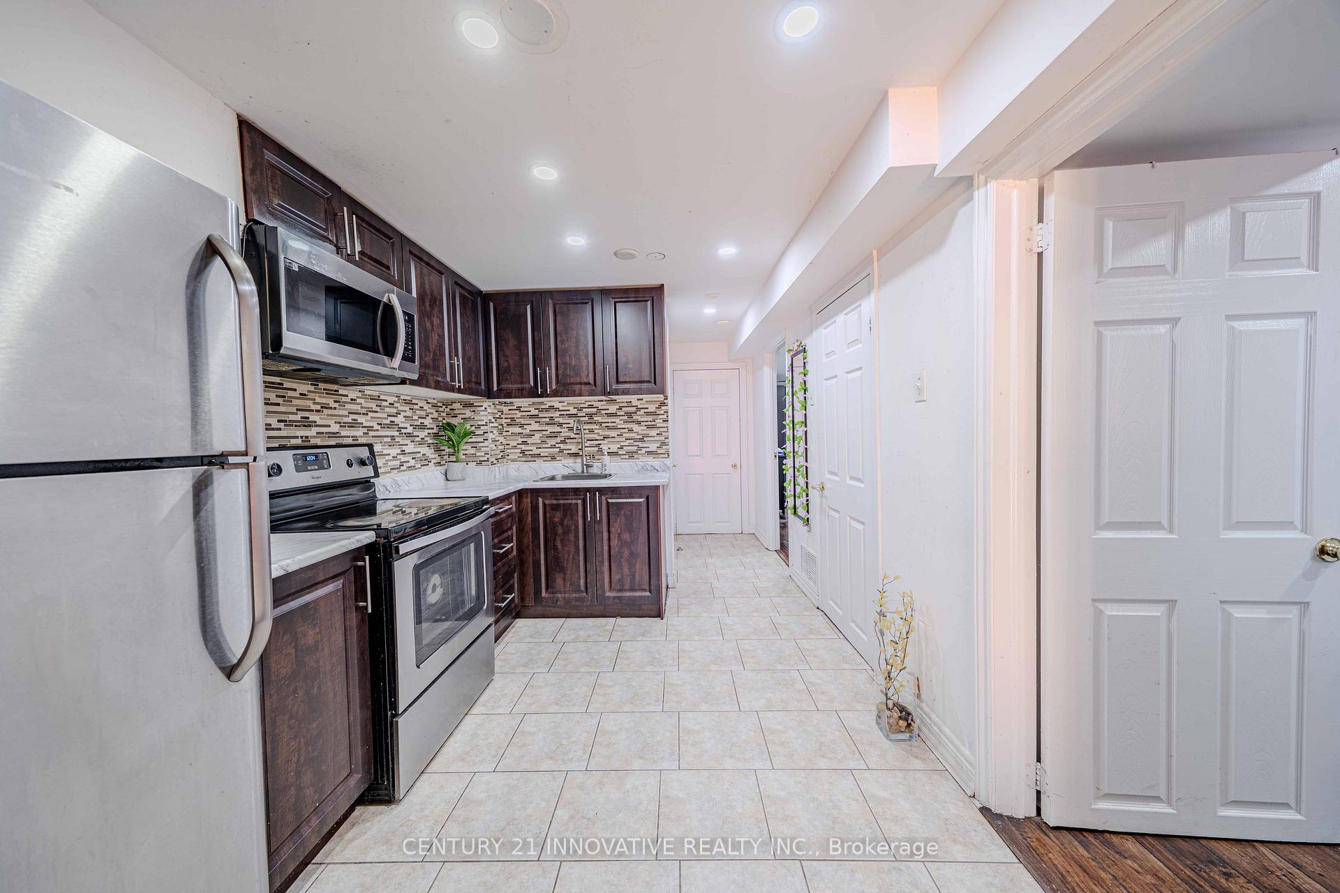 Photo 31 of 122 Cutters Crescent, Brampton, Fletcher's West — HOMEH