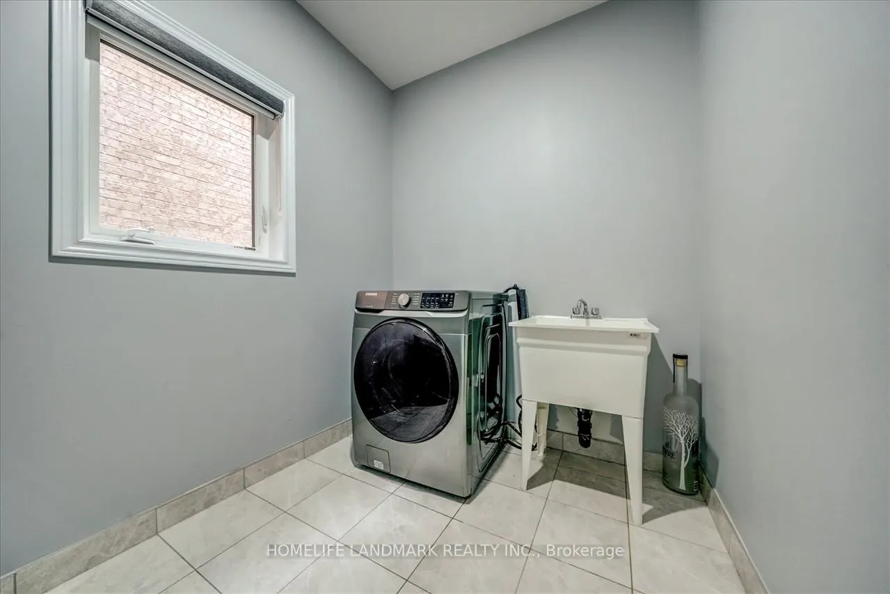 Photo 9 of 1840 William Lott Drive, Oshawa, Taunton — HOMEH