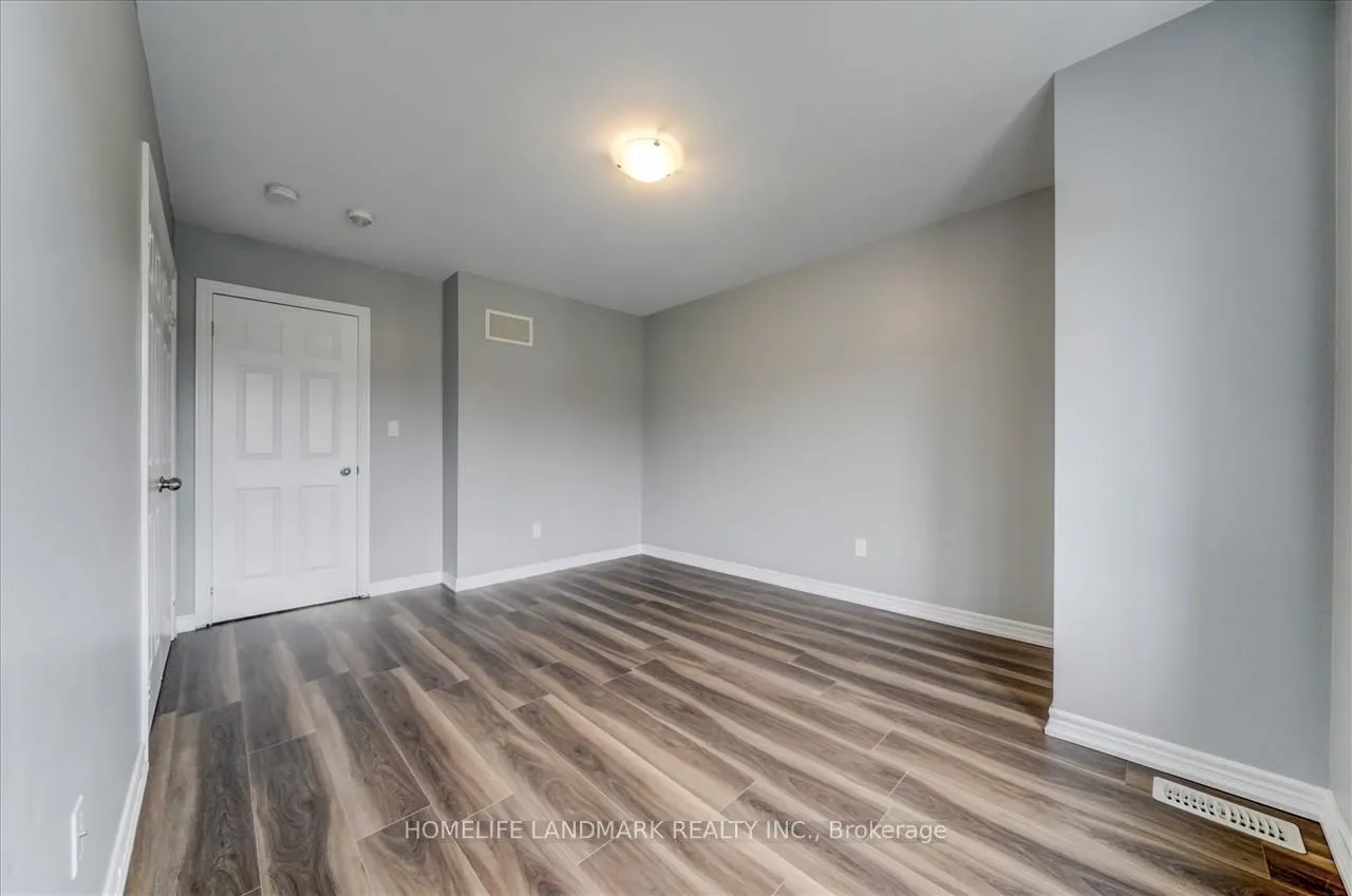 Photo 12 of 1840 William Lott Drive, Oshawa, Taunton — HOMEH