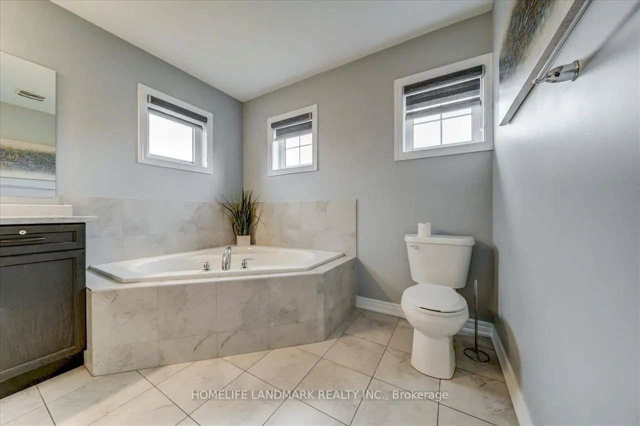 Photo 13 of 1840 William Lott Drive, Oshawa, Taunton — HOMEH