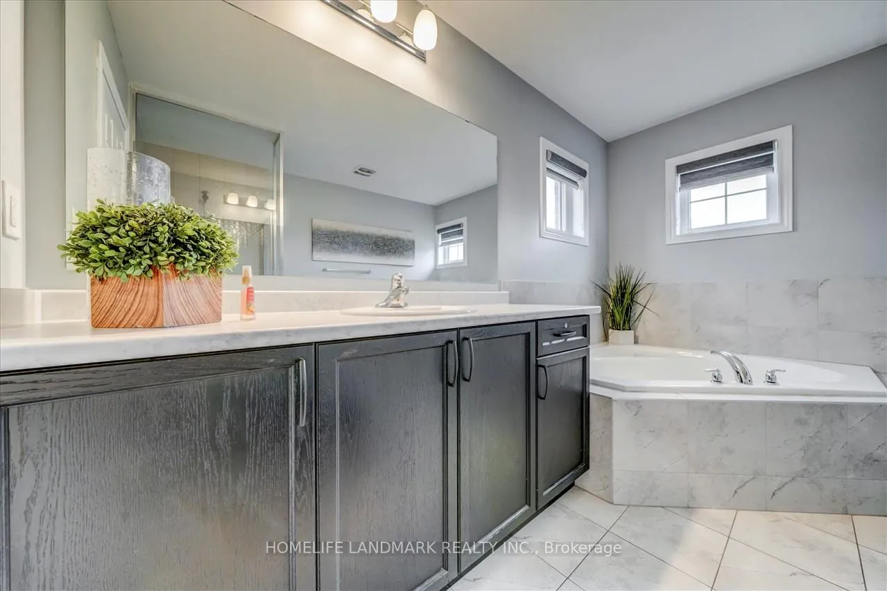 Photo 14 of 1840 William Lott Drive, Oshawa, Taunton — HOMEH