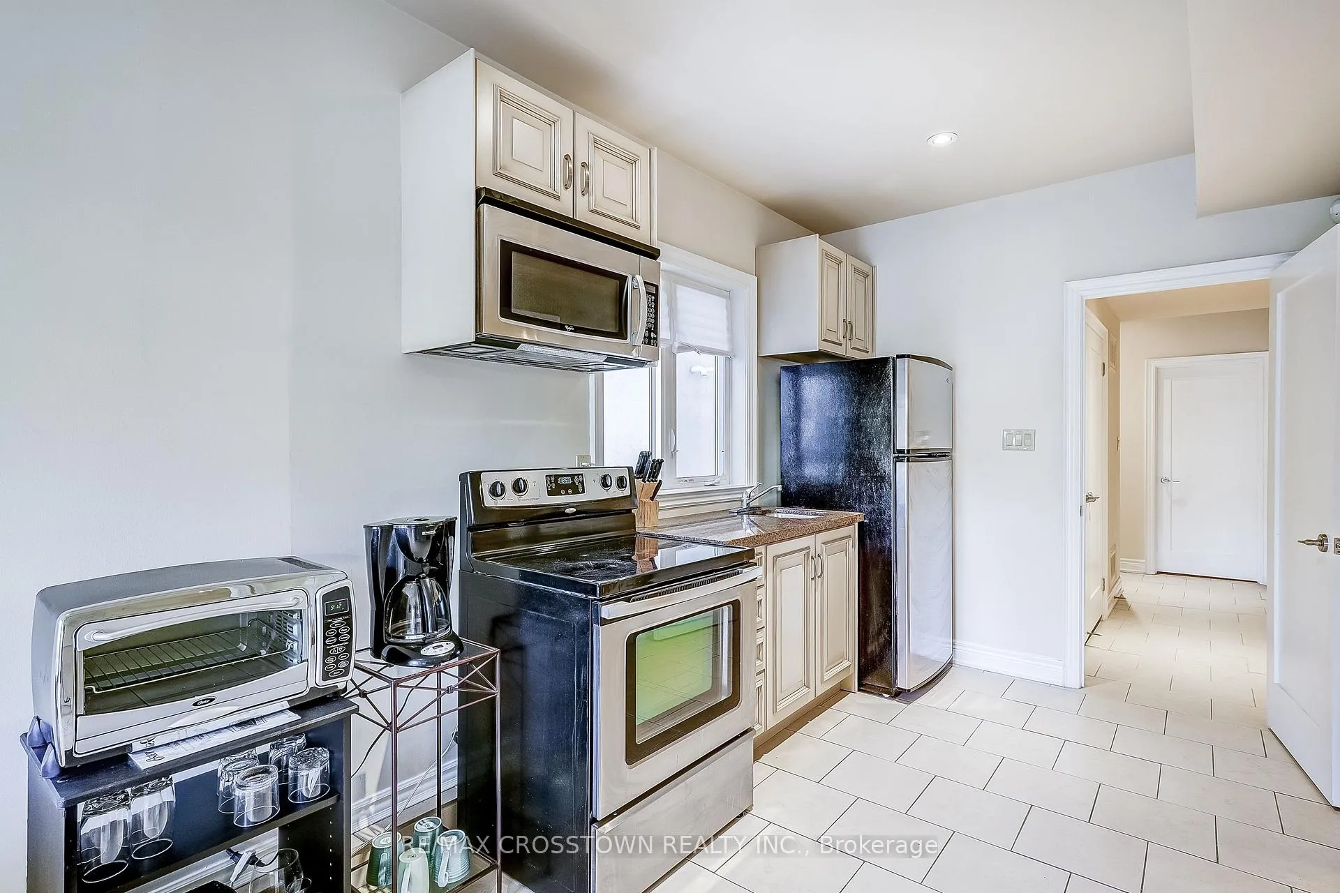 Photo 30 of 8293 Kipling Avenue, Vaughan, West Woodbridge — HOMEH