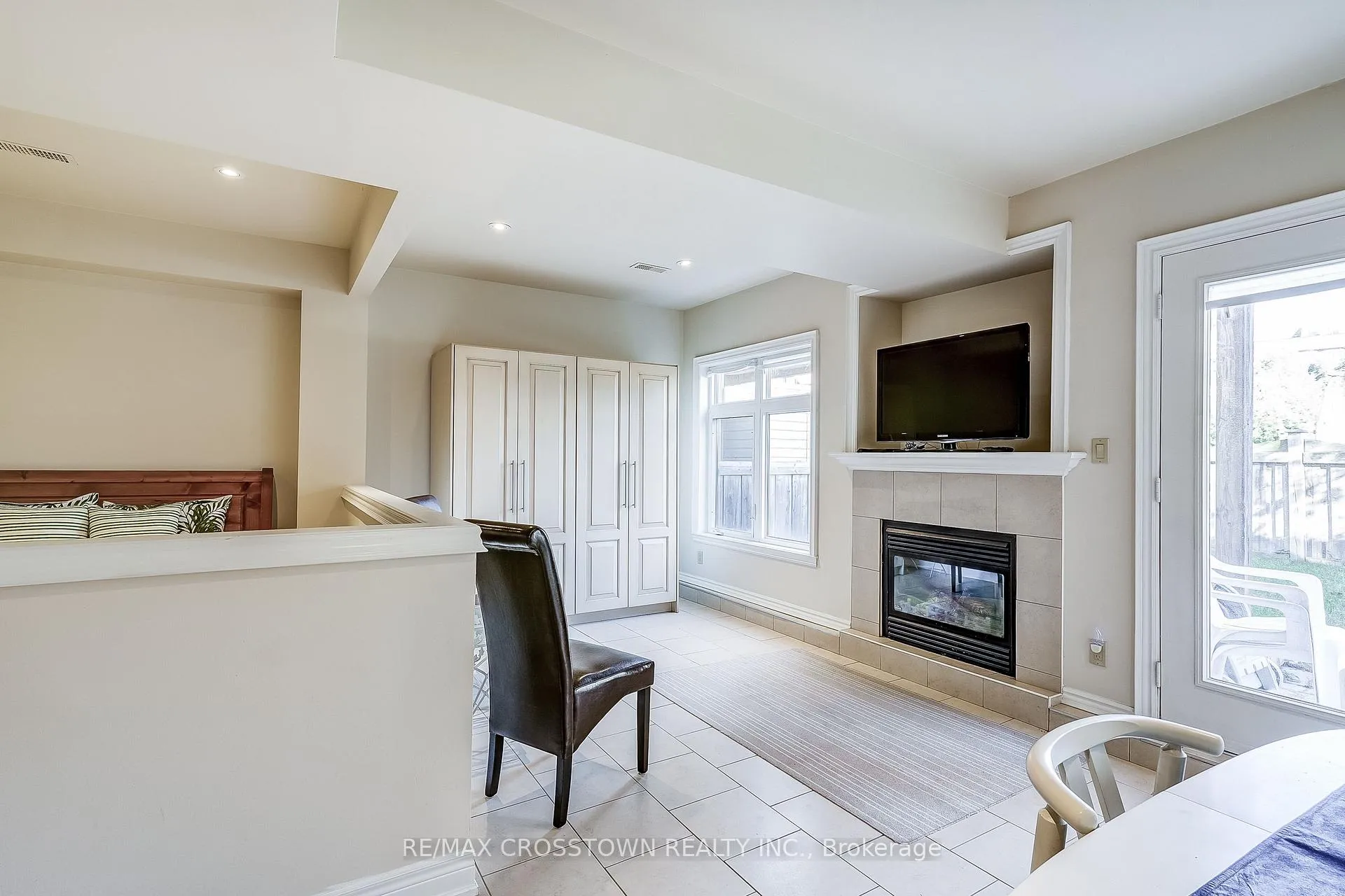 Photo 34 of 8293 Kipling Avenue, Vaughan, West Woodbridge — HOMEH