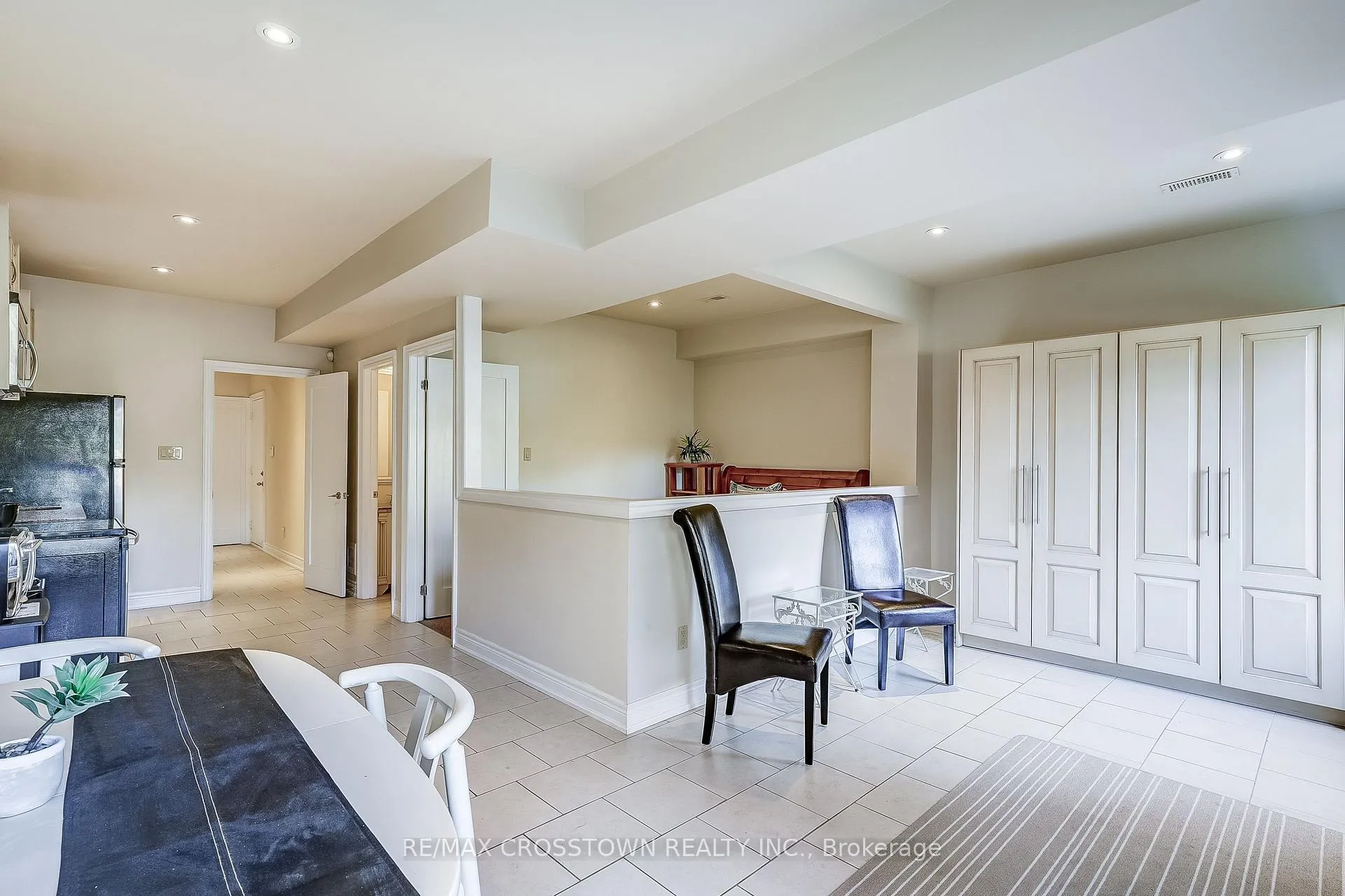 Photo 35 of 8293 Kipling Avenue, Vaughan, West Woodbridge — HOMEH