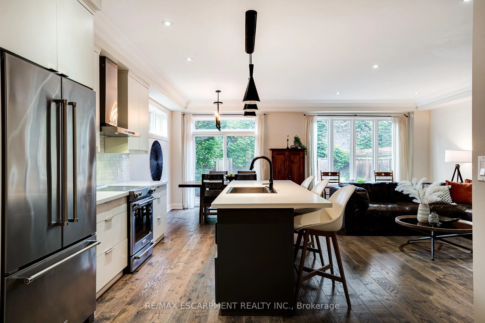 Photo 5 of 201 Hatt Street, Hamilton, Dundas — HOMEH
