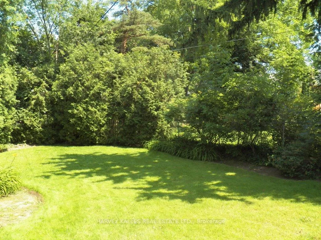 Photo 4 of 85 Yonge Boulevard, Toronto, Bedford Park-Nortown — HOMEH