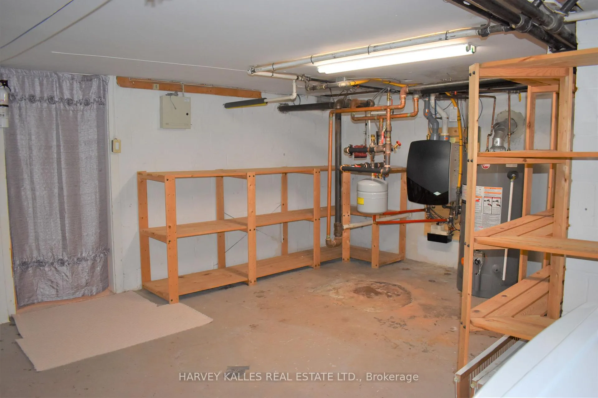 Photo 20 of 85 Yonge Boulevard, Toronto, Bedford Park-Nortown — HOMEH