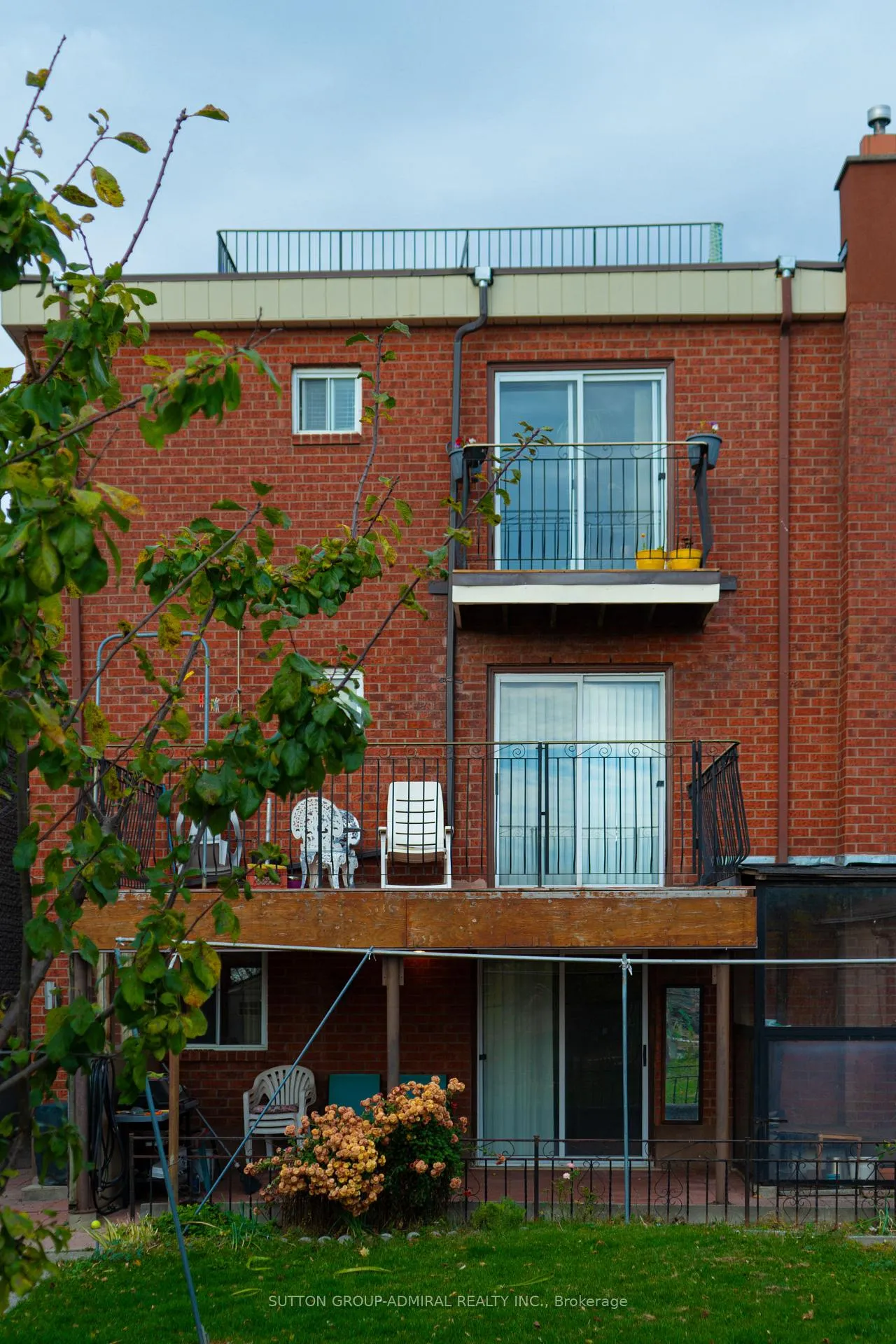 Photo 5 of 159 Earlsdale Avenue, Toronto, Oakwood Village — HOMEH
