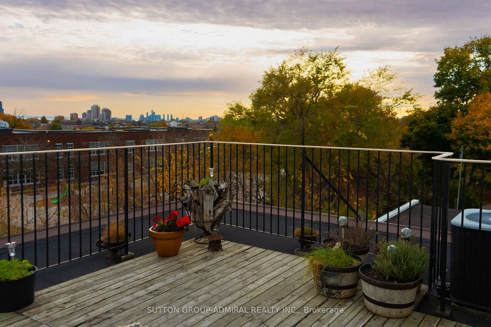 Photo 37 of 159 Earlsdale Avenue, Toronto, Oakwood Village — HOMEH