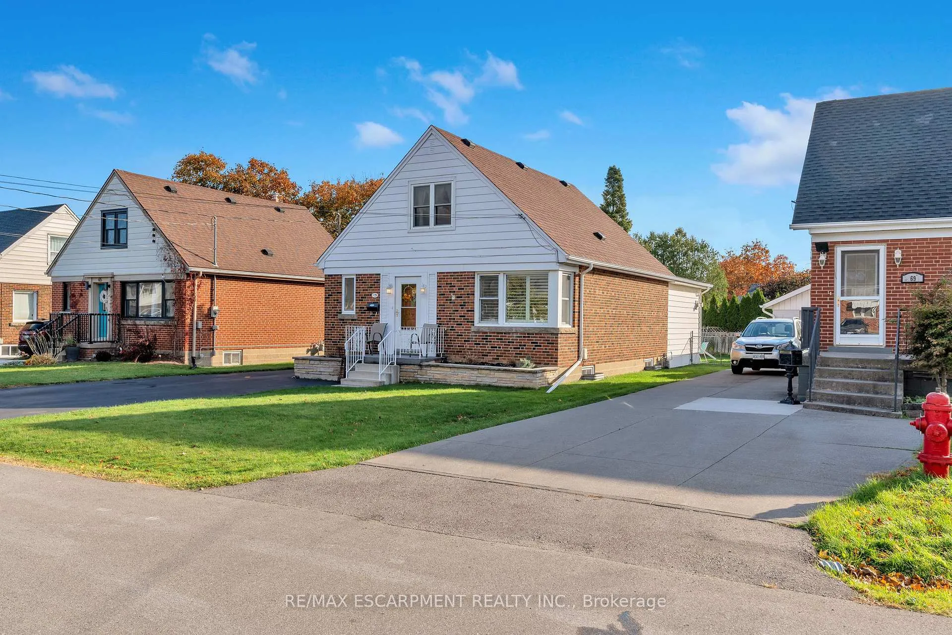 Photo 4 of 67 Galbraith Drive, Hamilton, Stoney Creek — HOMEH