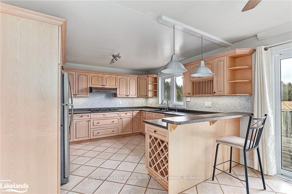 Photo 11 of 4228 Hogback Road, Clearview, Rural Clearview — HOMEH