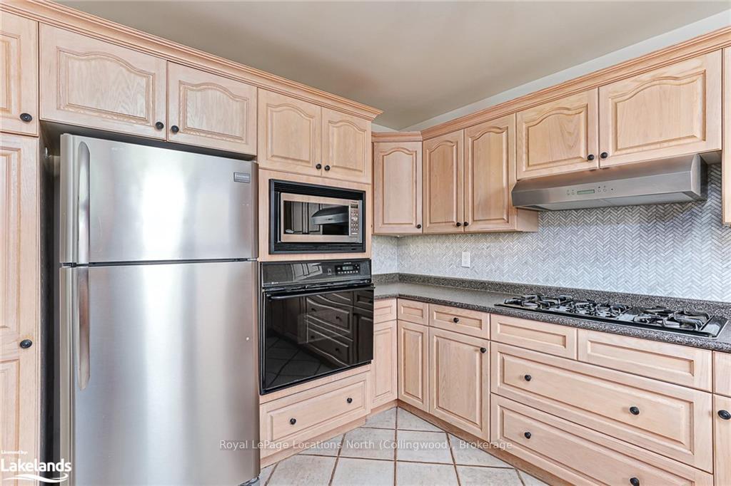 Photo 13 of 4228 Hogback Road, Clearview, Rural Clearview — HOMEH