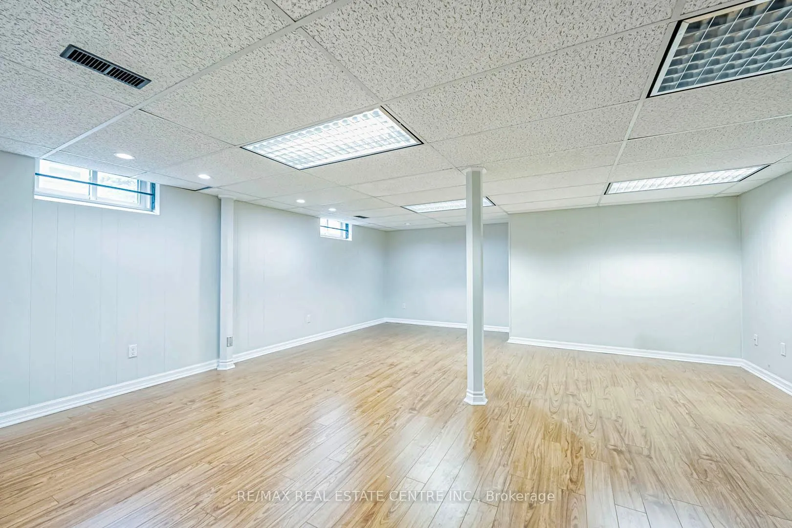 Photo 35 of 105 Drakefield Road, Markham, Bullock — HOMEH