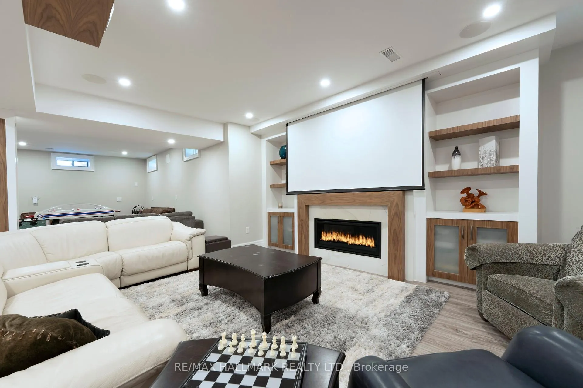 Photo 28 of 46 Proctor Avenue, Markham, Grandview — HOMEH