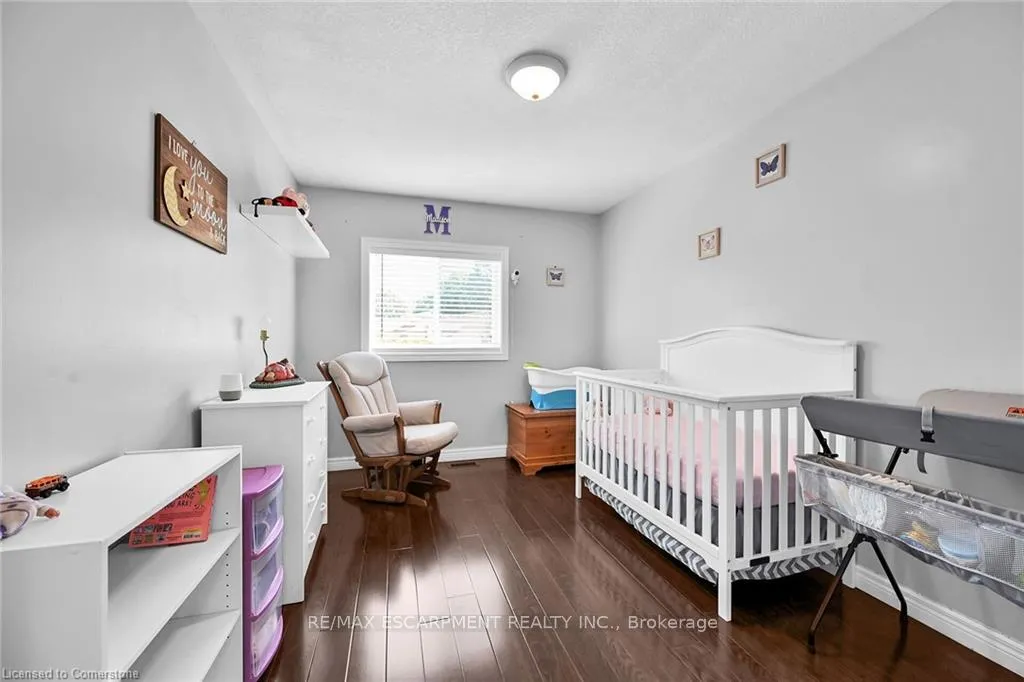 Photo 15 of 194 Gatestone Drive, Hamilton, Stoney Creek Mountain — HOMEH