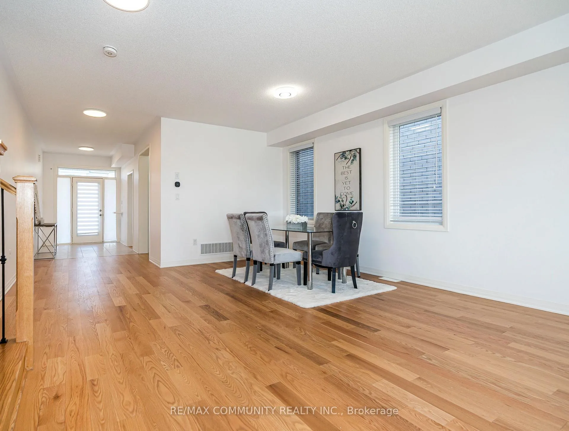 Photo 8 of 35 Yacht Drive, Clarington, Bowmanville — HOMEH