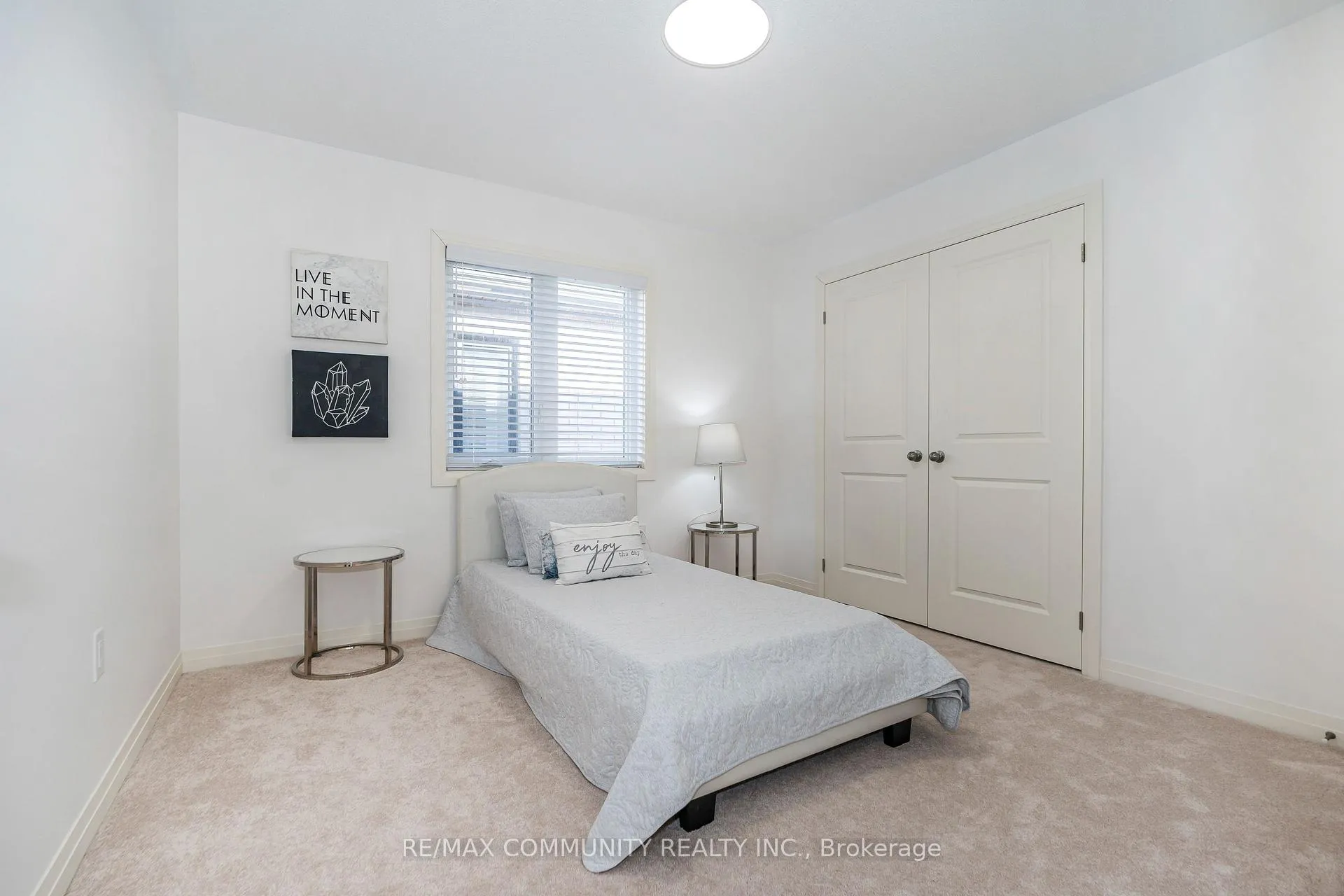 Photo 29 of 35 Yacht Drive, Clarington, Bowmanville — HOMEH