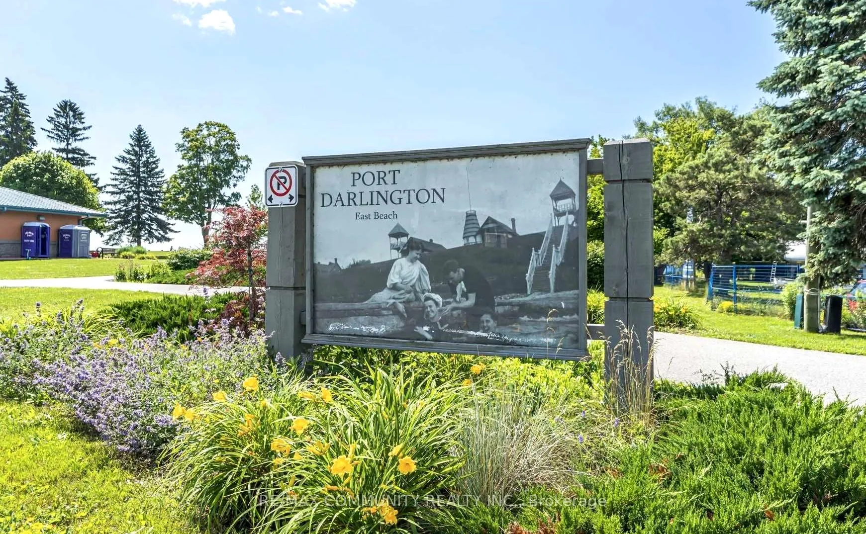 Photo 36 of 35 Yacht Drive, Clarington, Bowmanville — HOMEH