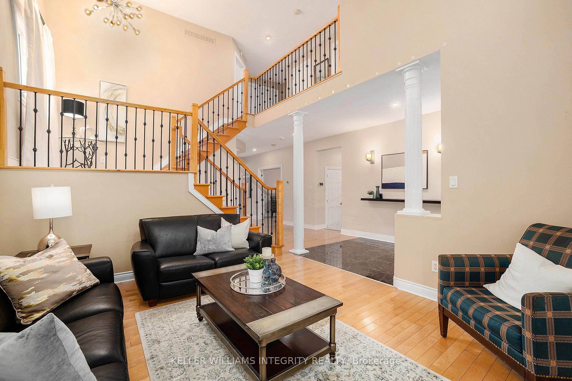 Photo 5 of 346 Blackleaf Drive, Ottawa, Barrhaven - Stonebridge — HOMEH
